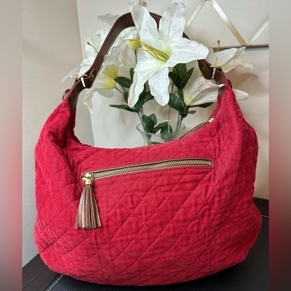 Vera Bradley Red Corduroy XL hobo bag EUC‌‌‌‌‌‌ - Picture 6 of 17